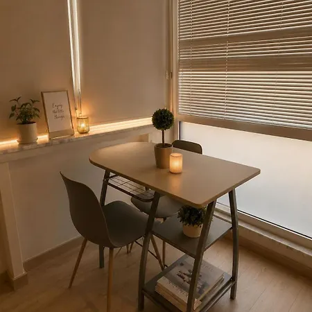 Br's Bazaar Cozy Lejlighed